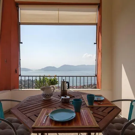 La Casa Sul Golfo לריצ'י